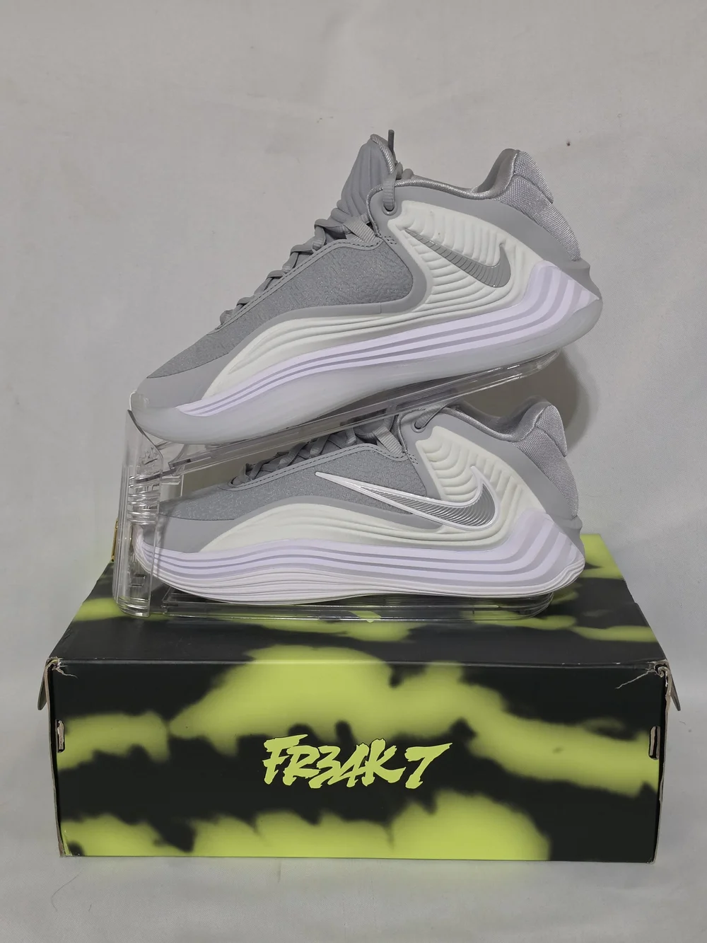 Nike Giannis Freak 7 TB 'Wolf Grey' US Men Size 7.5/Women Size 9 (NWOT)